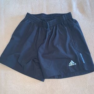 NWOT Adidas 5 inch running shorts NO LINER